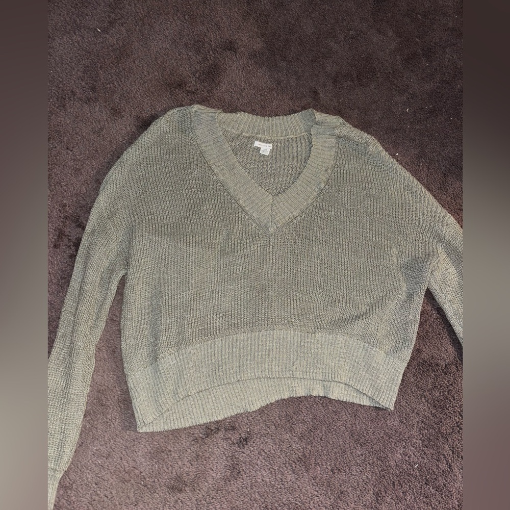 American Eagle Sweater